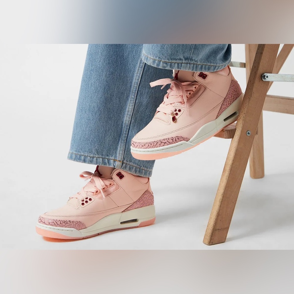 Air Jordan 3 Retro 'Treat Yourself' Pink